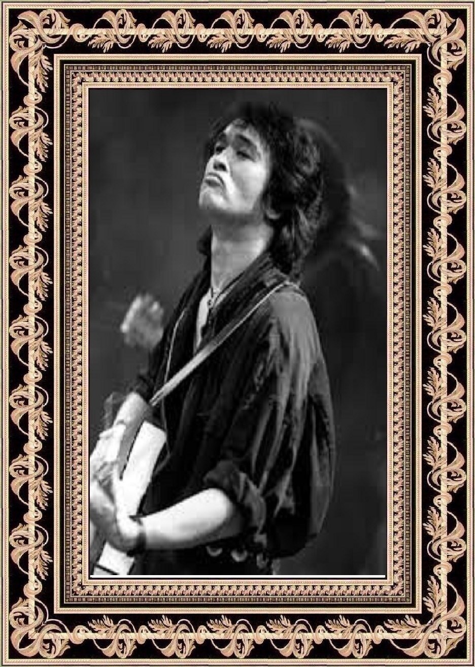 Виктор Цой. Неугасаемая звезда, Вера Брежнева. Не опуская руки вверх