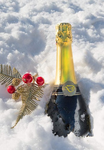 Шампанское на Старый Новый год