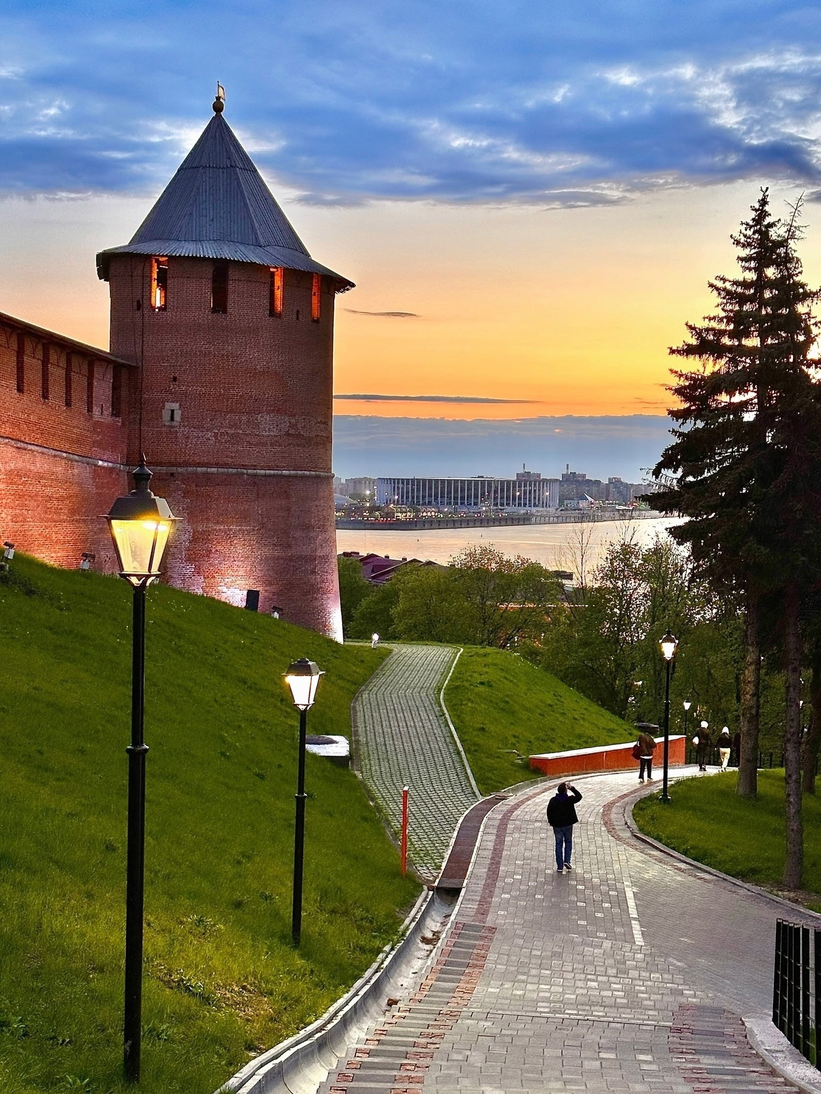 С любовью к родному городу.