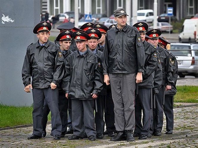 Преступники в погонах (часть 32)