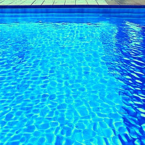 Голубая вода