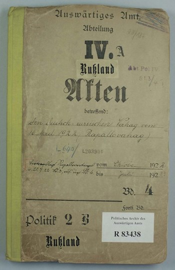 16 апреля 1922 г., договор между РСФСР и Германией в Рапалло (русский и немецкий тексты).